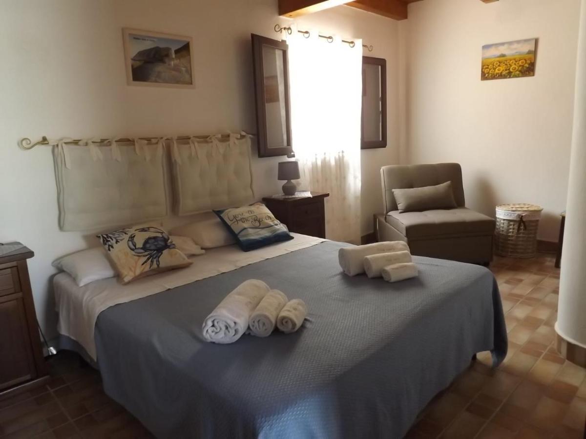 Case Vacanze Villa Lory Malfa  Exterior photo