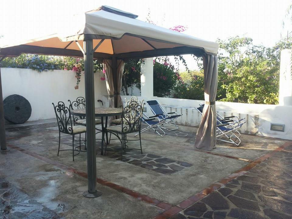 Case Vacanze Villa Lory Malfa  Exterior photo