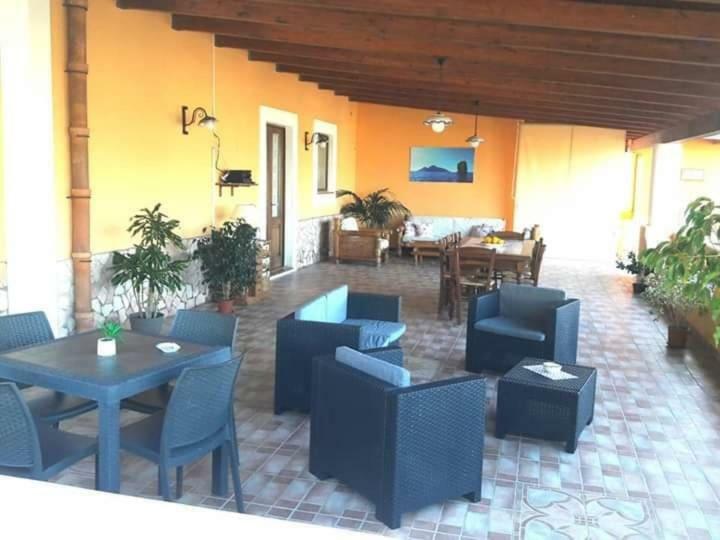 Case Vacanze Villa Lory Malfa  Exterior photo